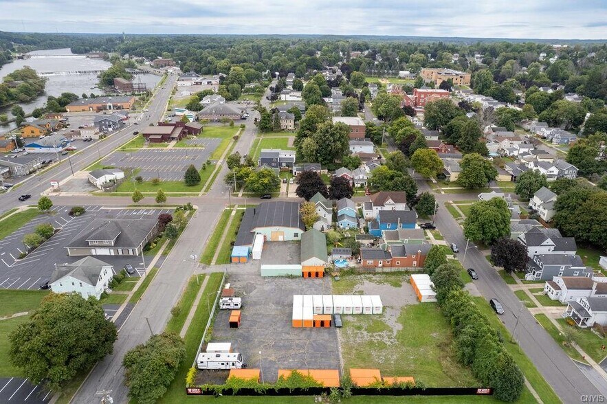 More Photos Of 17-19 W Albany St, Oswego Self Storage For Sale