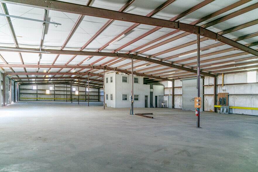 More Photos Of 7626 N General Bruce Dr, Temple Unknown For Lease