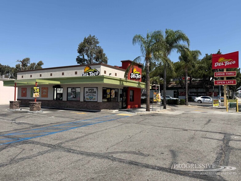 More Photos Of 9934-10048 Sierra Ave, Fontana Unknown For Lease