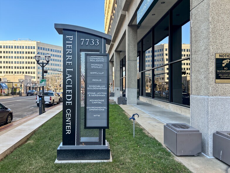 More Photos Of 7733 Forsyth Blvd, Clayton Coworking Space