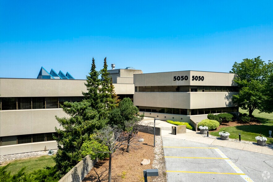 Primary Photo Of 5050 S Service Rd, Burlington Office For Lease