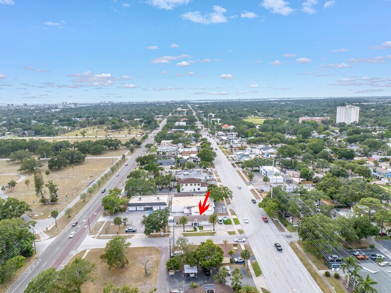 More Photos Of 5500 Central Ave, Saint Petersburg Office Residential For Sale