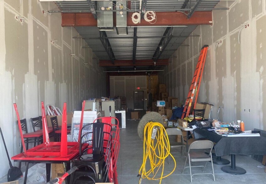 More Photos Of 220 Faraday Plz, Winchester Storefront For Lease