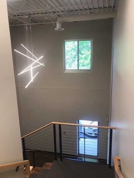 More Photos Of 441-445 NW Old Highway 8, New Brighton Storefront Retail Office For Lease