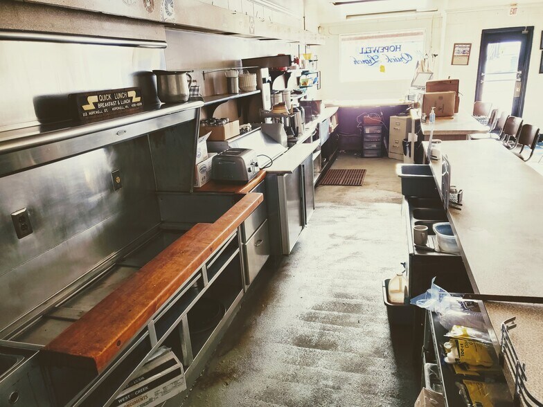 More Photos Of 113 Hopewell St, Hopewell Restaurant For Lease