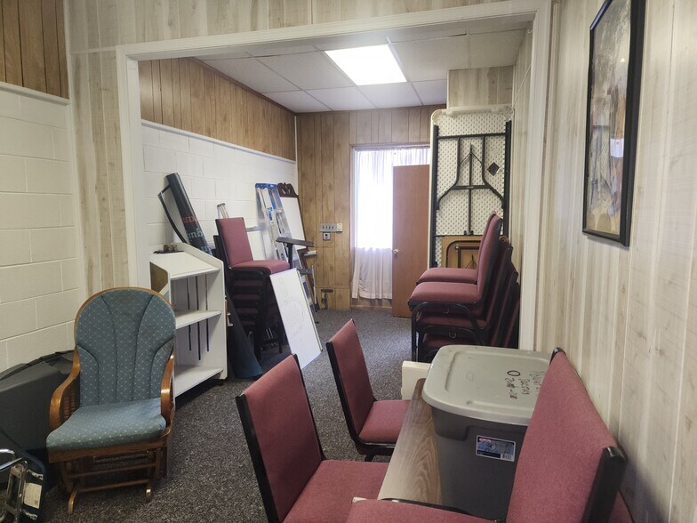 More Photos Of 3597 Amherst Hwy, Monroe Office For Sale
