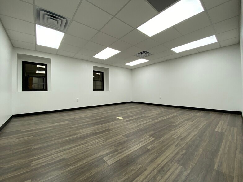 More Photos Of 1467 Union Valley Rd, West Milford Coworking Space