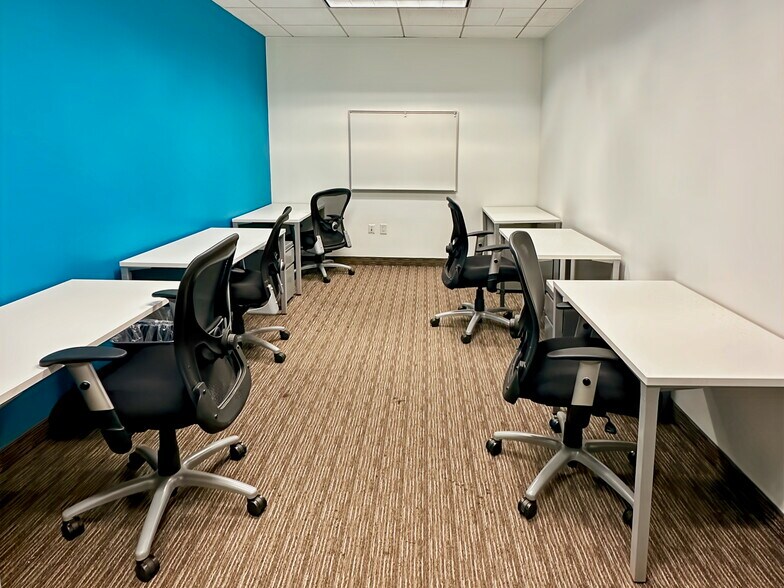 More Photos Of 6320 Canoga Ave, Woodland Hills Coworking Space