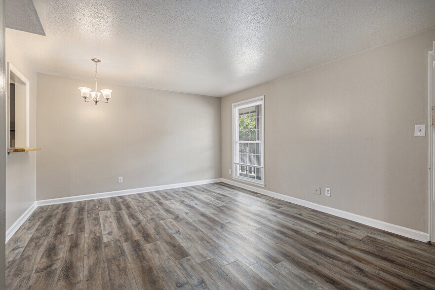 More Photos Of 2418 Green Springs Hwy, Birmingham Multifamily For Sale