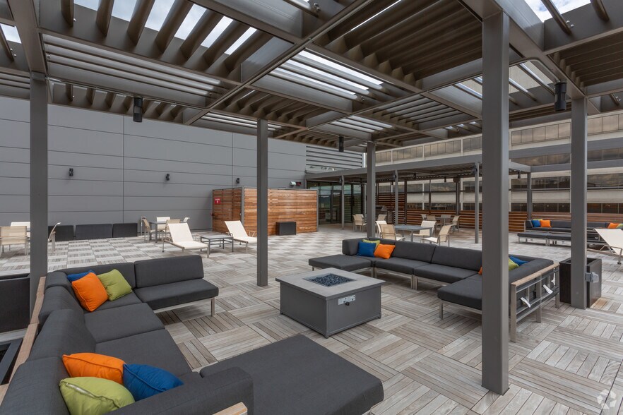 More Photos Of 600 W Main Ave, Spokane Apartments For Lease