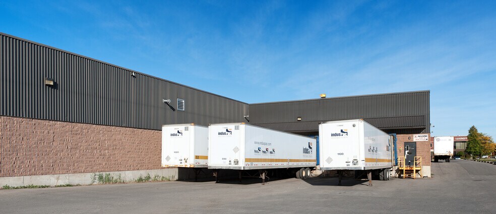 More Photos Of 1805 Av 50E, Lachine Warehouse For Lease
