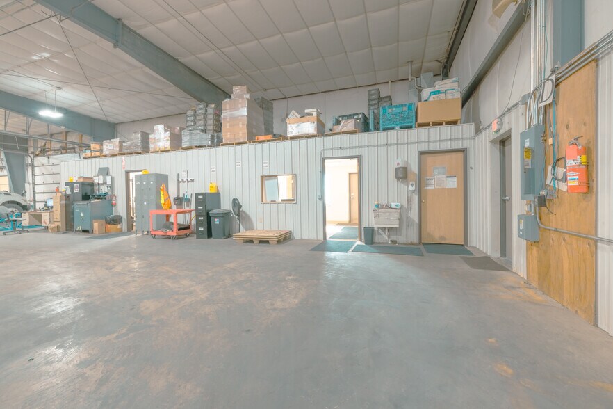 More Photos Of 2250 Hall Ave, Benson Warehouse For Sale