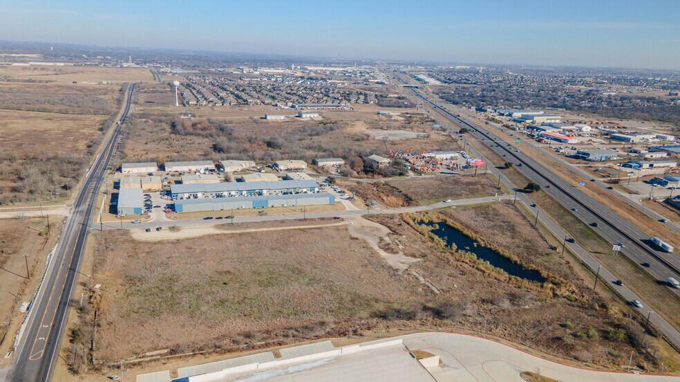 More Photos Of 17900 Interstate 35, Buda Land For Sale