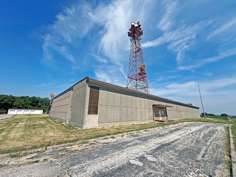 Primary Photo Of 25218 Dow Rd, Dow Utility Substation For Sale