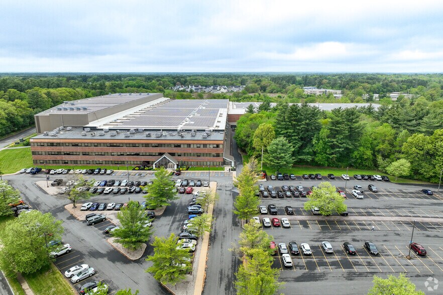 More Photos Of 35 United Dr, West Bridgewater Distribution For Lease