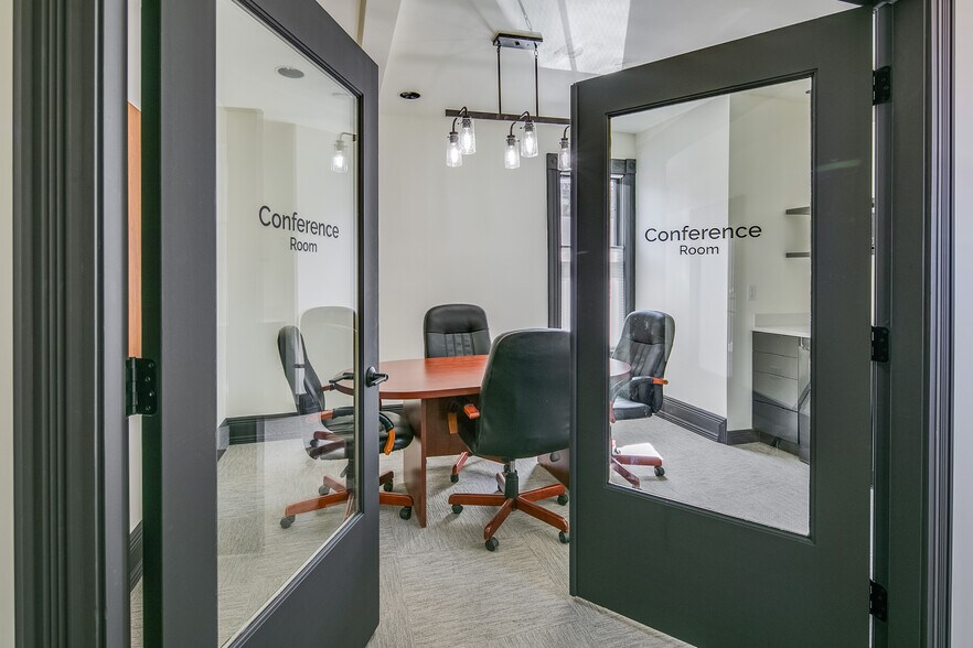 More Photos Of 512 W Idaho St, Boise Office For Lease