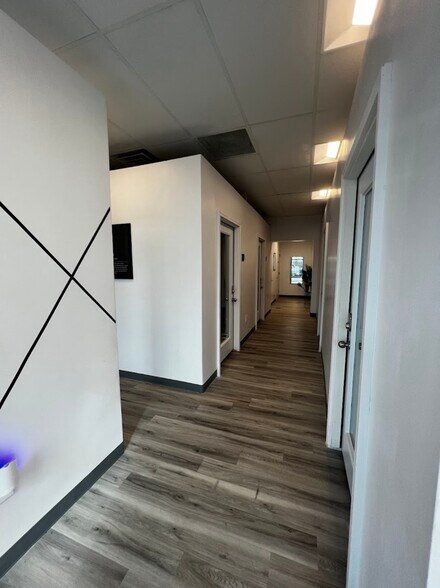 More Photos Of 100 W 21st St, Norfolk Freestanding For Sale