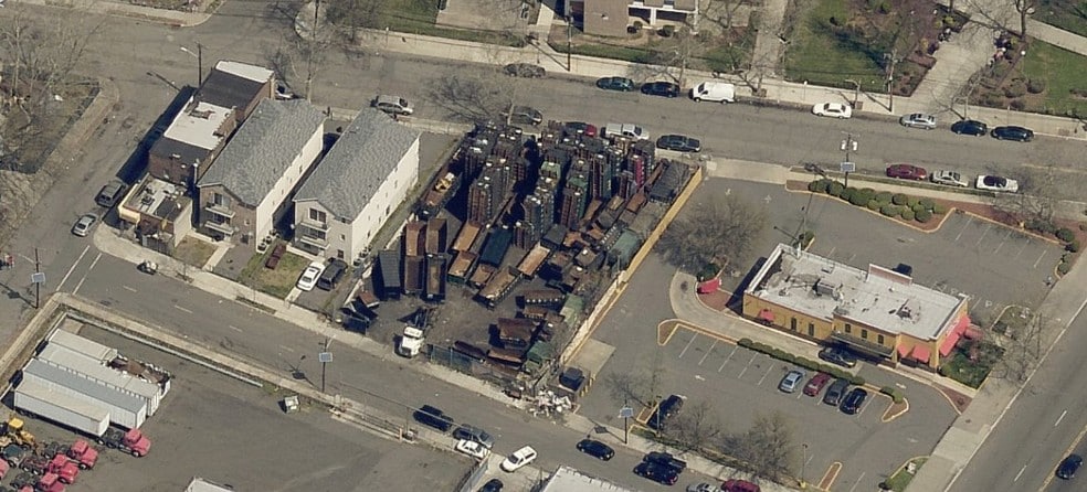 More Photos Of 49-55 Evergreen Ave, Newark Land For Lease