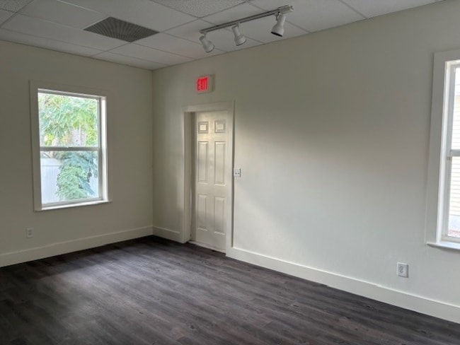 More Photos Of 12855 Banyon Creek, Fort Myers Office For Sale