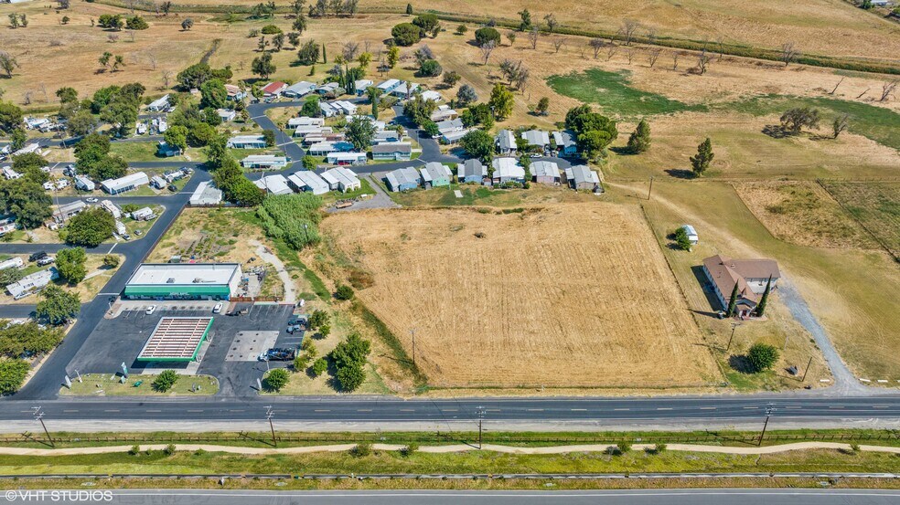 More Photos Of 0 Gateway Rd, Bethel Island Land For Lease