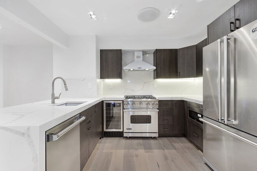 More Photos Of 141 E 17th St, New York Apartments For Sale