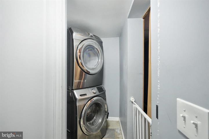 More Photos Of 1678 Prayer Mission Rd, Windsor Light Manufacturing For Sale