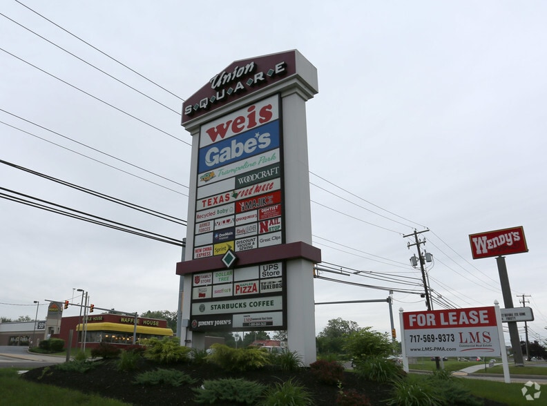 More Photos Of 3903 Union Deposit Rd, Harrisburg Storefront For Lease