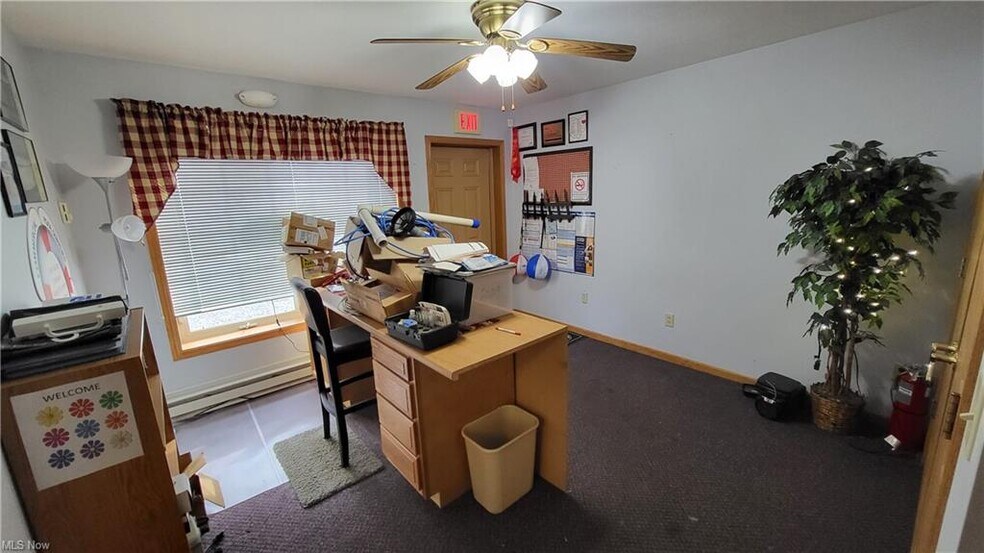 More Photos Of 1335 S Lundy Ave, Salem Self Storage For Sale