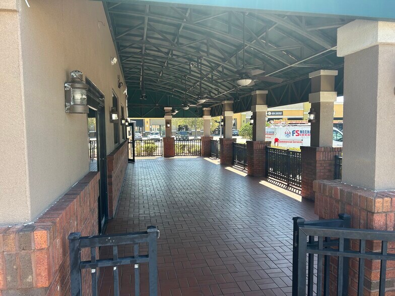 More Photos Of 5650 S Florida Ave, Lakeland Restaurant For Lease