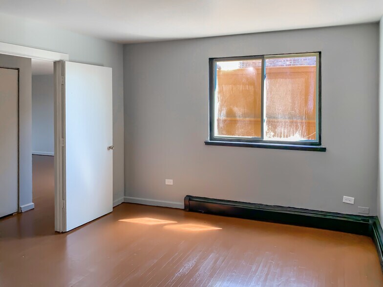 More Photos Of 6144 N Winthrop Ave, Chicago Apartments For Sale
