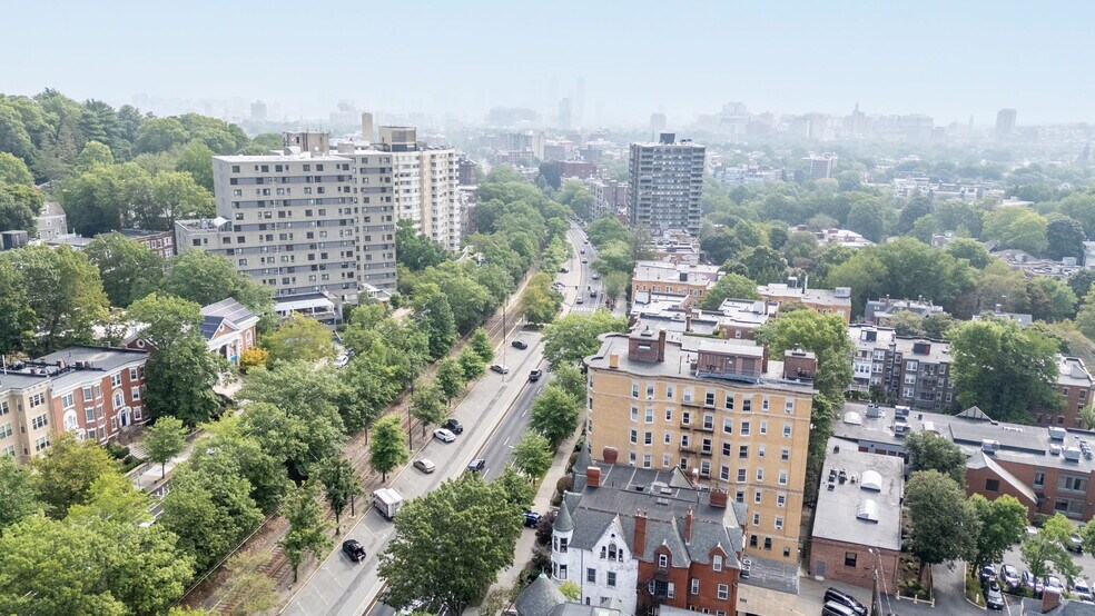 More Photos Of 1577 Beacon St, Brookline Medical For Lease