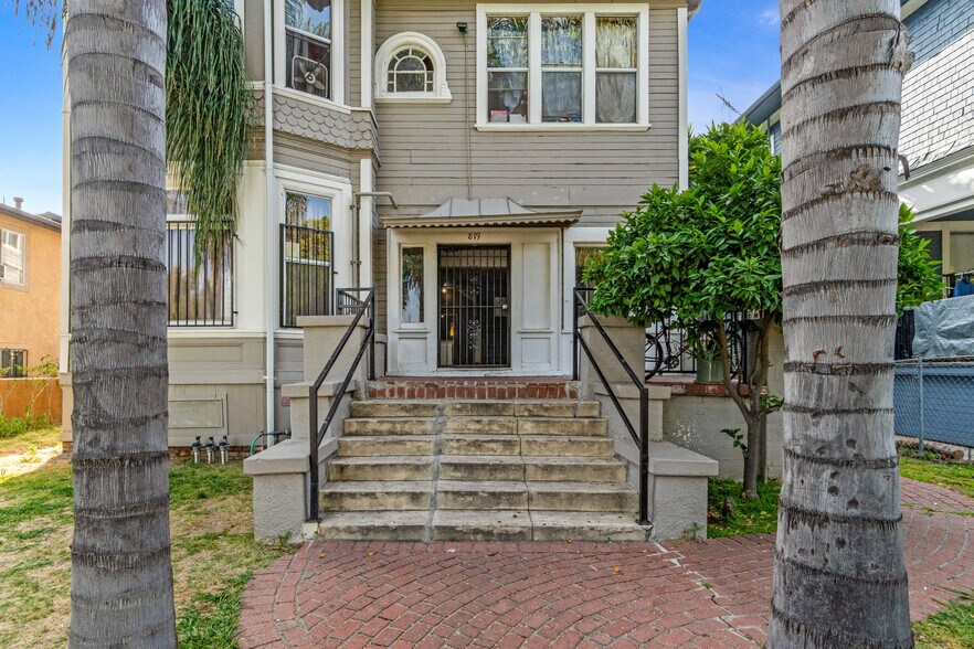 More Photos Of 819 Beacon Ave, Los Angeles Apartments For Sale