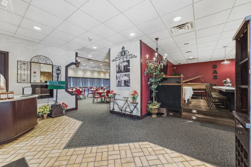 More Photos Of 4210 12th St NW, Canton Restaurant For Sale