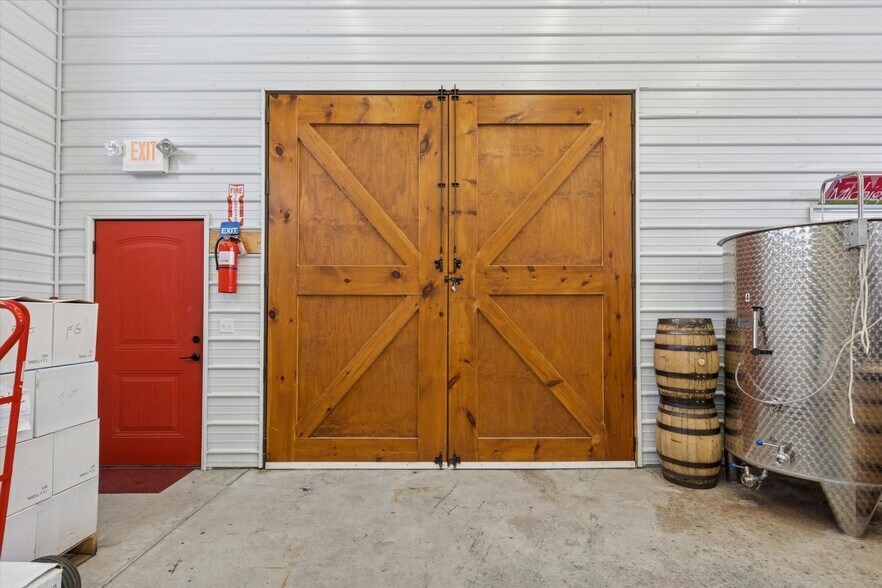 More Photos Of 8370 Lakeview Rd, Alanson Winery Vineyard For Sale