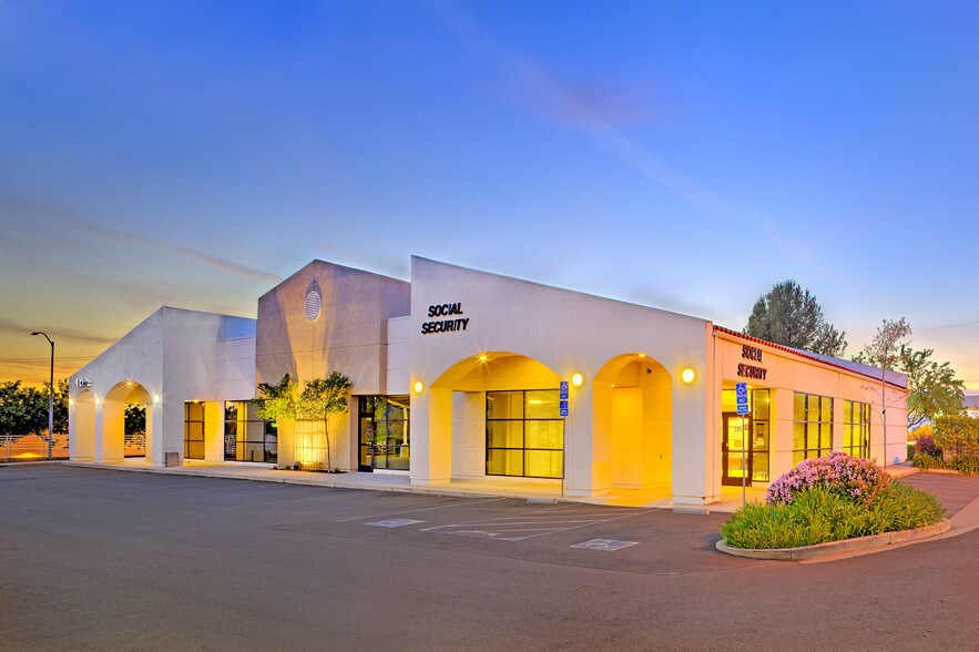 More Photos Of 106 Plaza Dr, Vallejo Storefront Retail Office For Lease