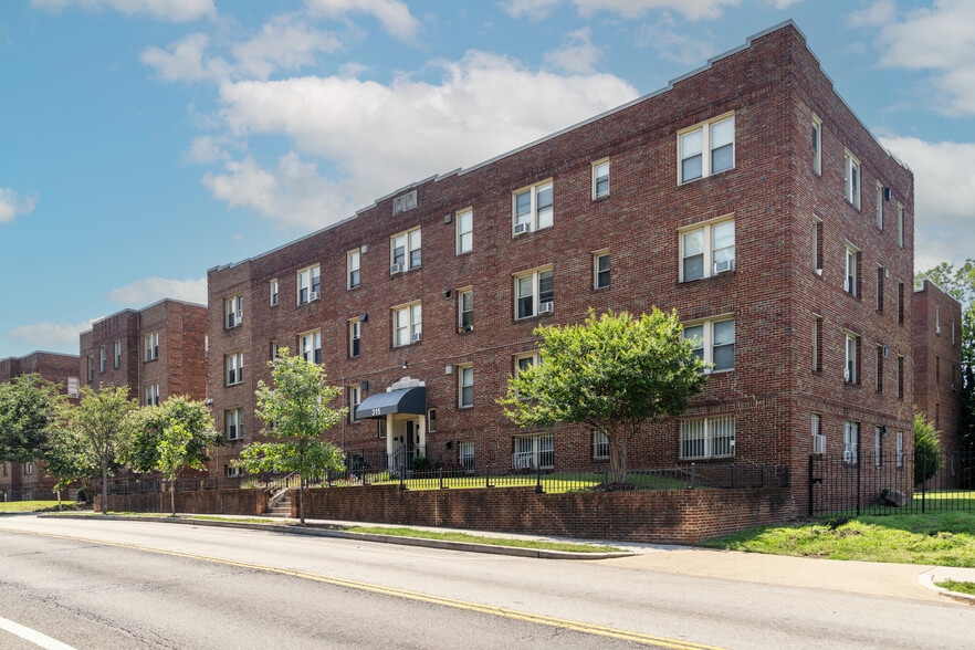 More Photos Of 315-325 Franklin St NE, Washington Apartments For Sale