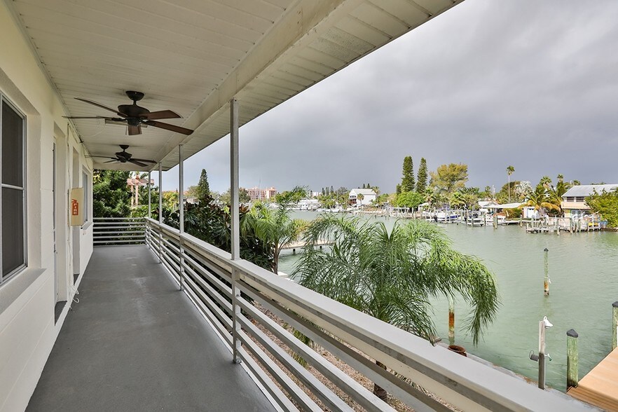 More Photos Of 515 129th Ave, Madeira Beach Apartments For Sale