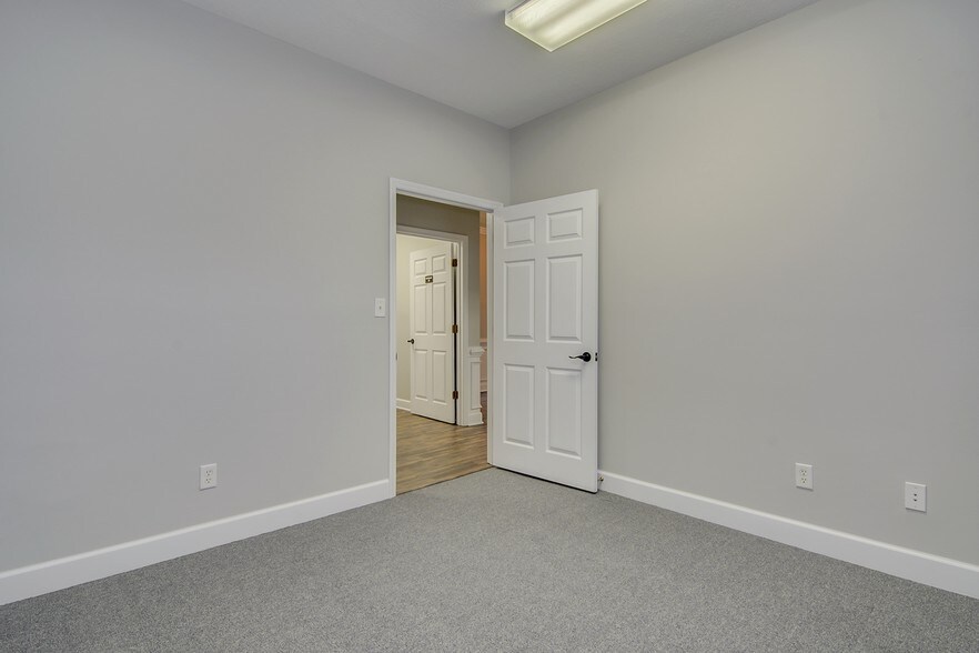 More Photos Of 4416 Columbia Rd, Martinez Office For Lease