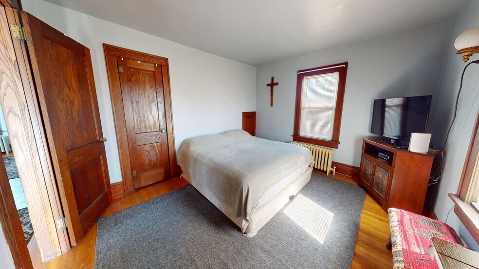 More Photos Of 160 Compton Road, Wantage Office Residential For Sale