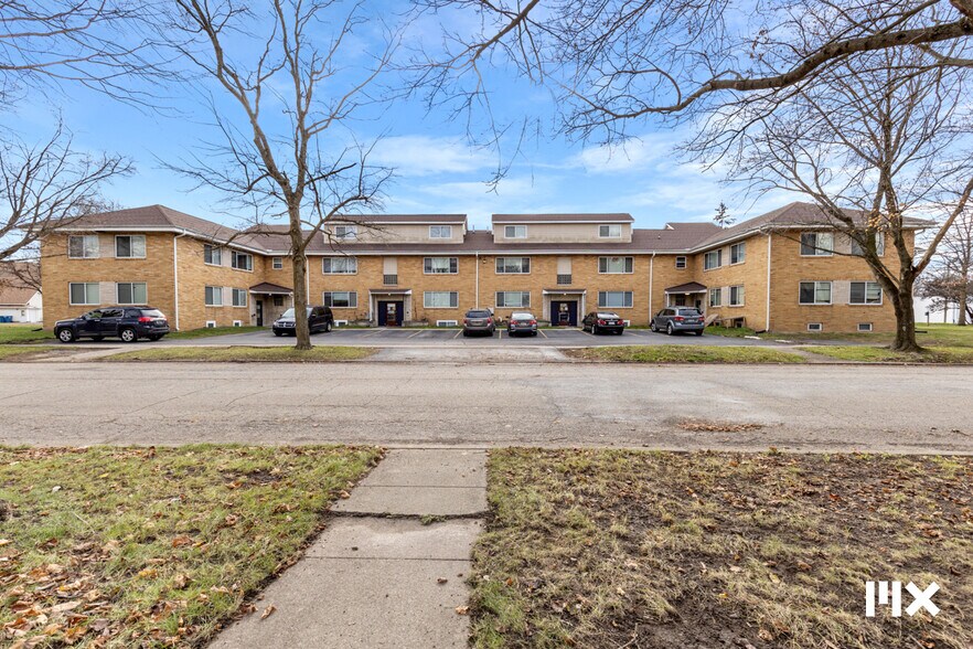 More Photos Of 1731-1733 Oak St, Niles Apartments For Sale