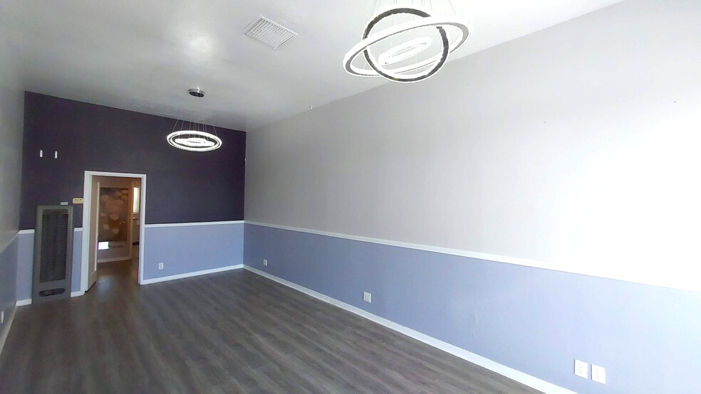 More Photos Of 630-632 El Camino Real, San Carlos Storefront For Sale