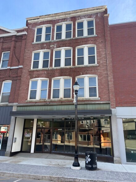 More Photos Of 99 Main St, Waterville Office For Lease