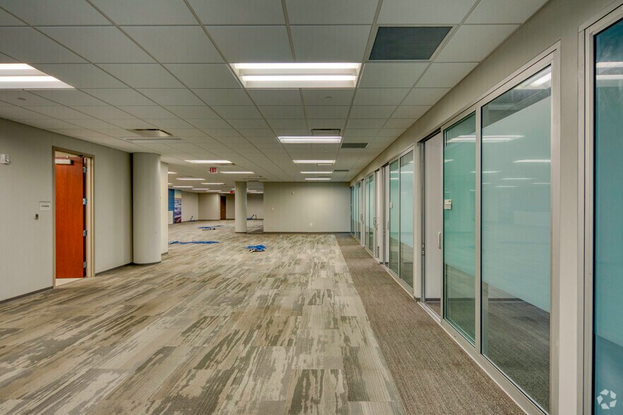 More Photos Of 12470 Telecom Dr, Tampa Office For Sale