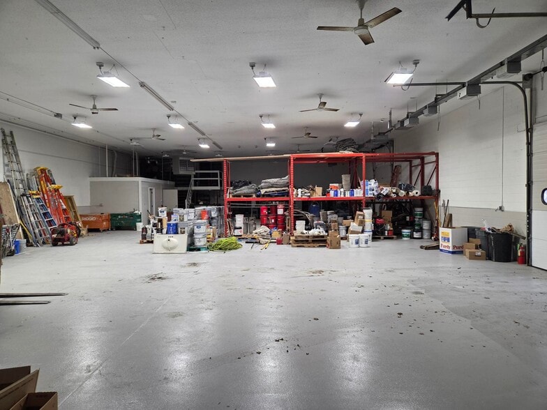 More Photos Of 97 Forestville Ave, Plainville Manufacturing For Sale