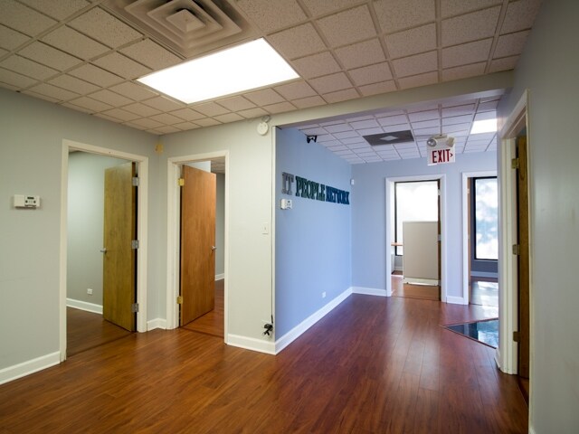 More Photos Of 4260 Westbrook Dr, Aurora Loft Creative Space For Lease