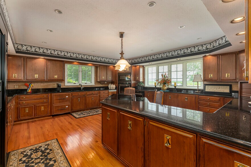 More Photos Of 15866 Moellers Rd, Marion Specialty For Sale