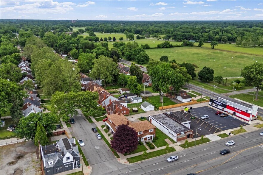 More Photos Of 20801 Plymouth Rd, Detroit Apartments For Sale
