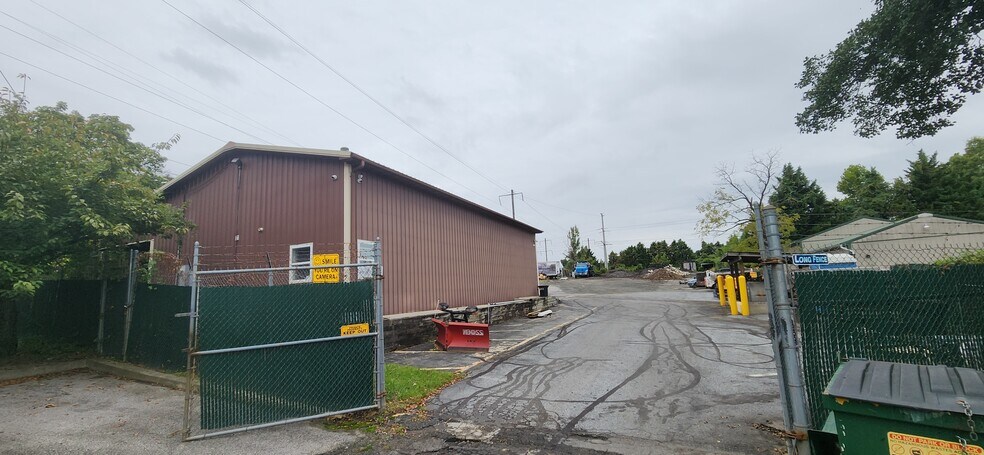More Photos Of 1225 Old Dorsey Rd, Harmans Warehouse For Lease