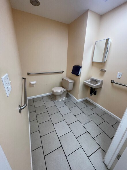 More Photos Of 235-09 Braddock Ave, Queens Village Office For Sale