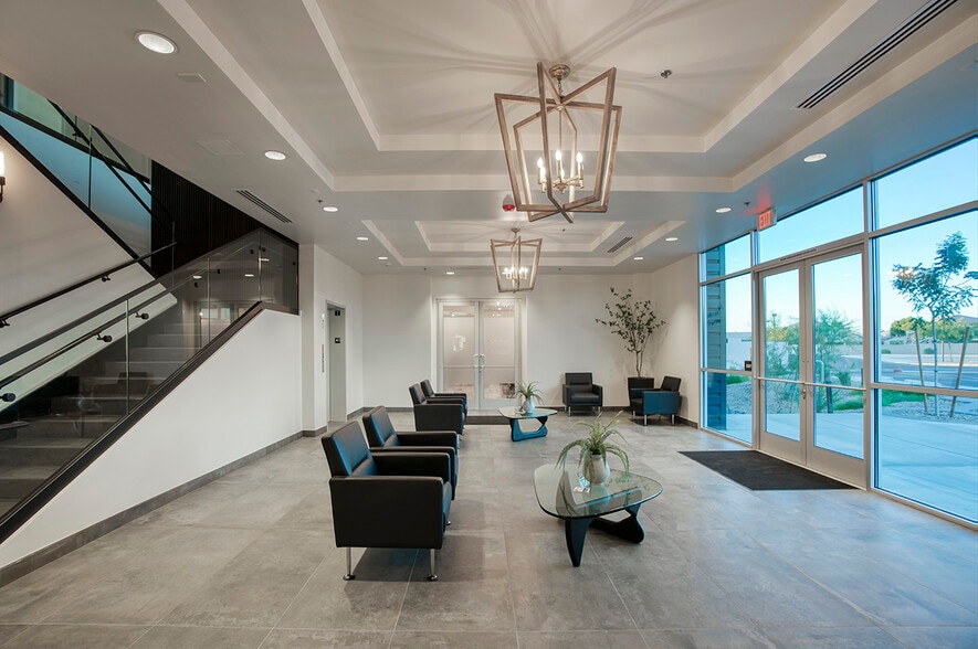 More Photos Of 13980 W Avalon Dr, Goodyear Medical For Lease